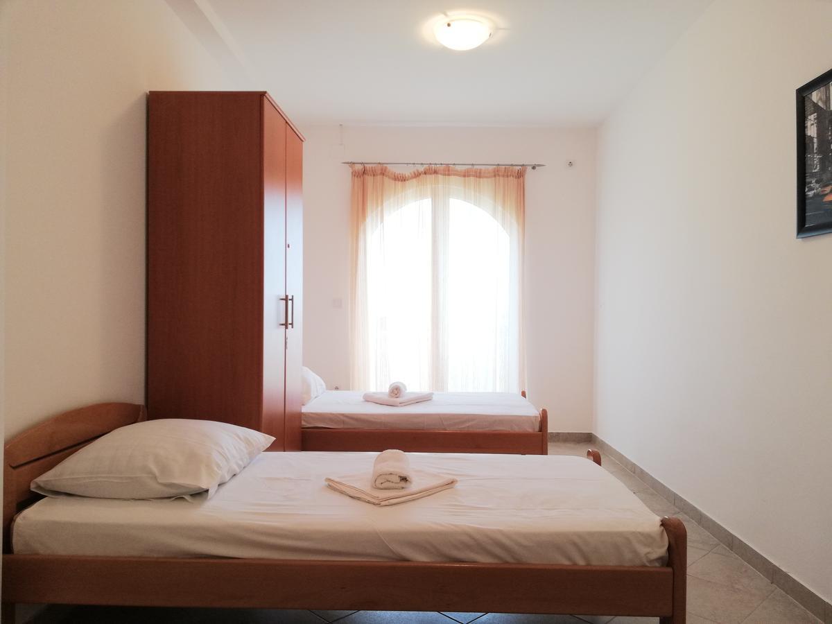 Apart Hotel Forte Roses Montenegro Ko Buljarica Petrovac Bagian luar foto