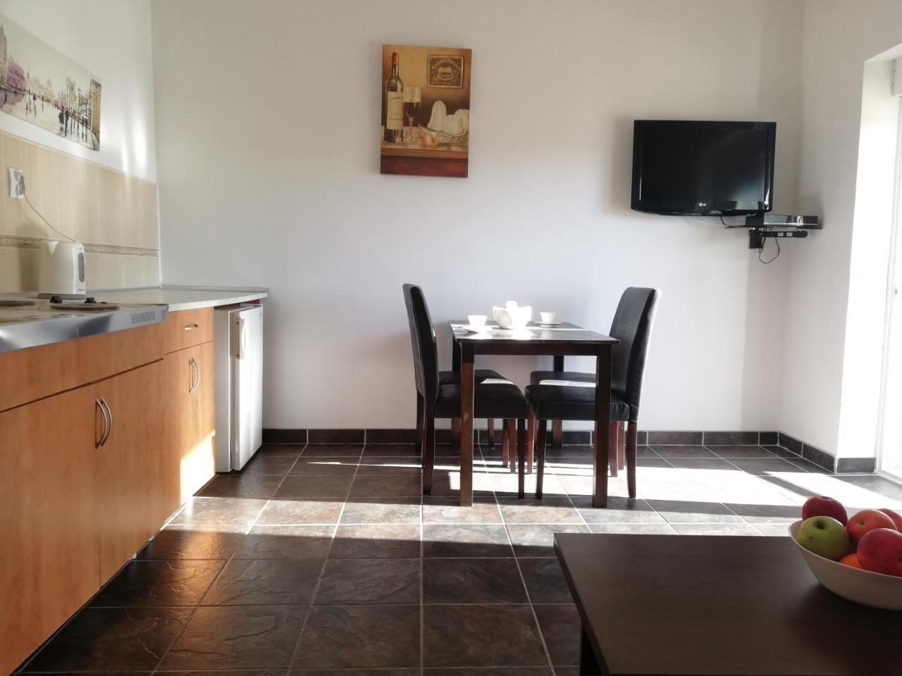 Apart Hotel Forte Roses Montenegro Ko Buljarica Petrovac Bagian luar foto