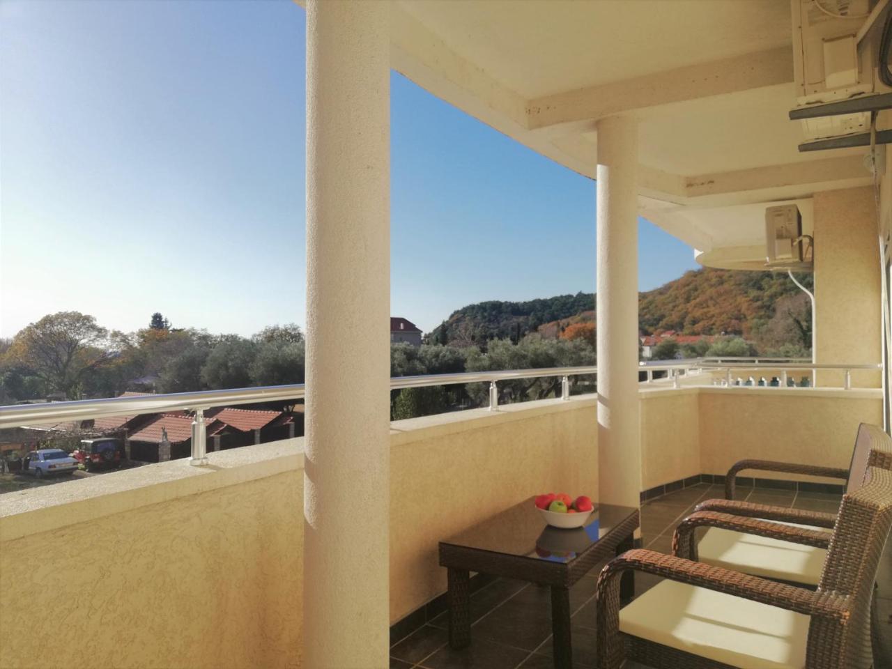 Apart Hotel Forte Roses Montenegro Ko Buljarica Petrovac Bagian luar foto