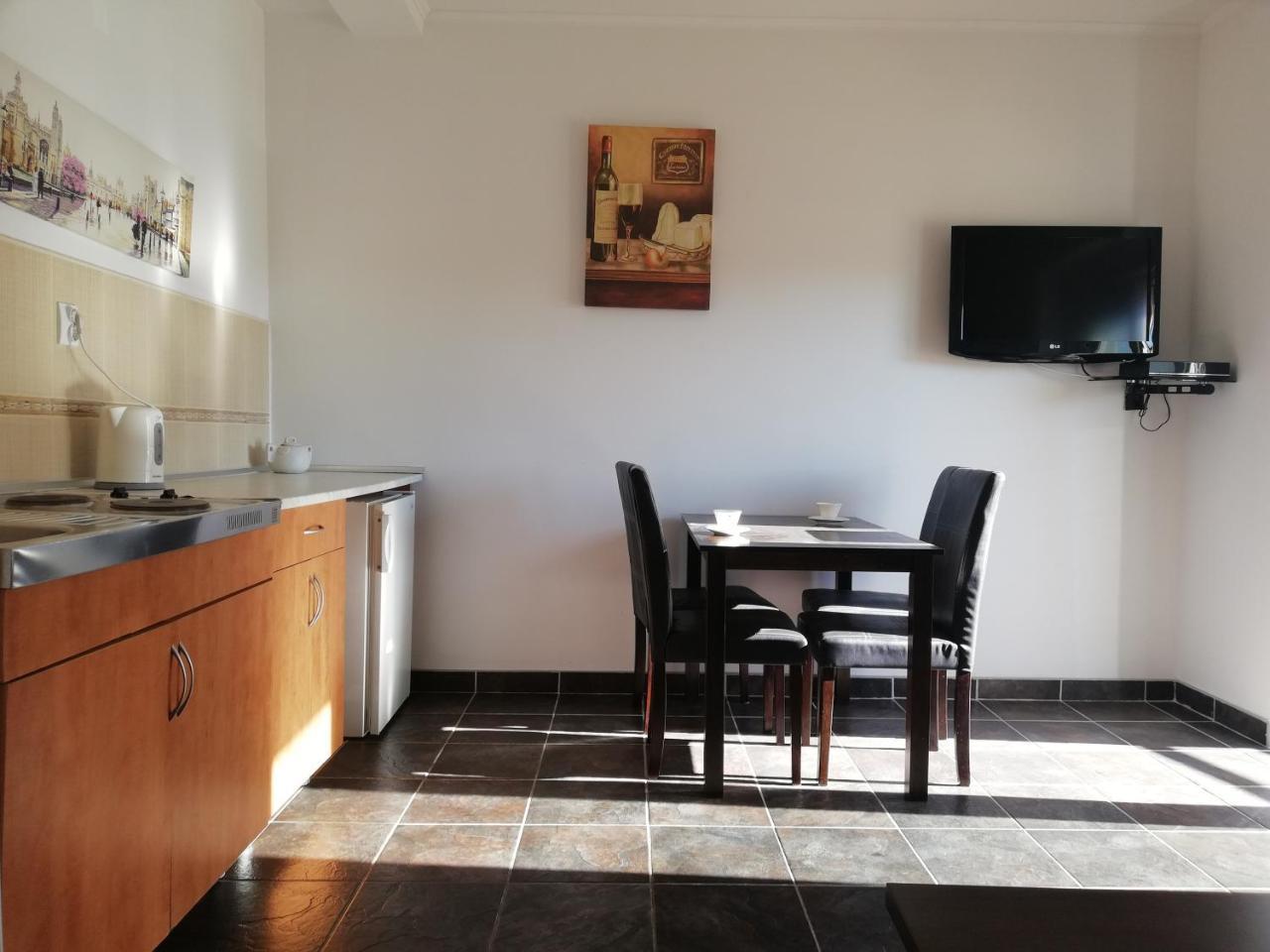 Apart Hotel Forte Roses Montenegro Ko Buljarica Petrovac Bagian luar foto